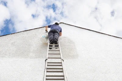 Peinture extérieure à Pouillé-les-Côteaux — façades et ravalement